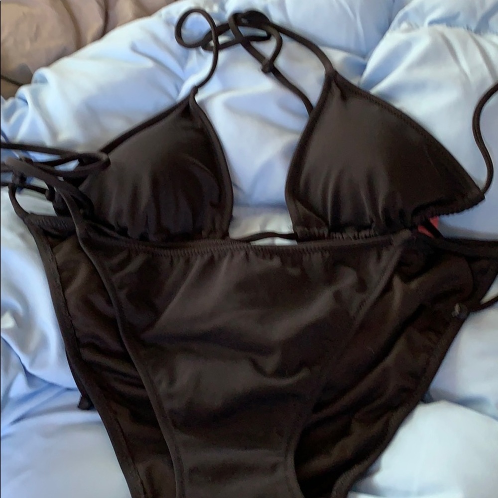 VS Teeny bikini